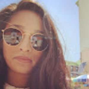 Meet your Posher, Nina